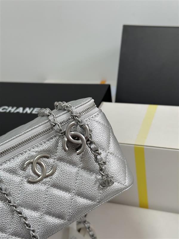 2026127205141669 700